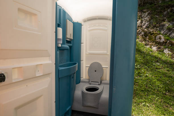 Portable restroom solutions in Lordship, CT