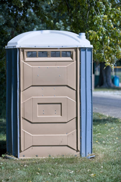 Portable Toilet Options We Offer in Lordship, CT